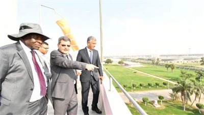 وزير البنية الأساسية بزامبيا ورئيس