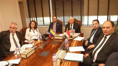 وزير الزراعة يبحث مع وزير خارجية فنزويلا التعاون في مجال تبادل الصادرات الزراعية والأمن الغذائي