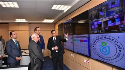 رئيس هيئة الرعاية الصحية يلتقي محافظ بورسعيد بمقر الهيئة بالعاصمة الإدارية الجديدة