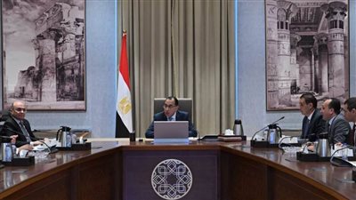 رئيس الوزراء يتابع موقف مشروعات القوانين المقرر إرسالها إلى مجلس النواب طبقا للأولويات