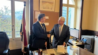 وزير التعليم العالي يوقع اتفاقية إطارية نواة لتحالفات جامعات البحر الأبيض المتوسط مع وفد جامعة ليون الفرنسية بباريس