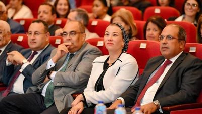 وزيرة البيئة تشارك في النموذج الدولي لمحاكاة قمة المناخ COP28