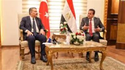 وزير الصحة التركي: نقل الأطفال ومرضى السرطان من غزة إلى مصر