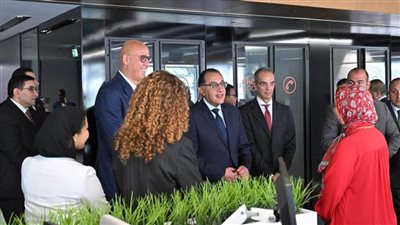 رئيس الوزراء يتفقد مركز الخدمات المشتركة لشركة بيبسيكو العالمية
