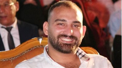  سلام إيهاب مدير عام المركبات بجامعة مصر للعلوم والتكنولوجيا: الرئيس السيسى حقق طفرة كبرى فى الطرق.. وهناك مشروعات تنفذ لأول مرة بمصر