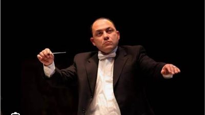 وتريات الاسكندرية تعزف الموسيقي المصرية بسيد درويش