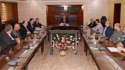 وزير الزراعة يترأس اجتماعا لمتابعة سير العمل في منظومة الحجر الزراعي والصادارات الزراعية