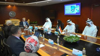 رئيس الرقابة المالية يستقبل وفد مسئولي جهاز أبو ظبي للمحاسبة لبحث سبل التعاون المشترك