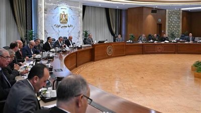 رئيس الوزراء يترأس اجتماع المجلس الأعلى لموانئ