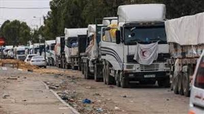 الهلال الأحمر الفلسطيني يستقبل 100 شاحنة مساعدات عبر معبر رفح
