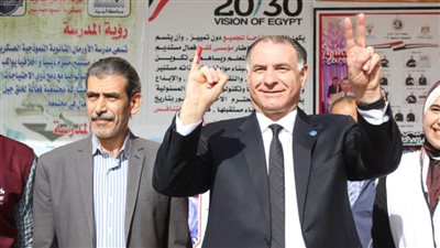 بالصور.. الاعلامى محمد فودة يدلى بصوته فى الانتخابات الرئاسية ويؤكد: مظاهرة حب لاستكمال مسيرة البناء والتعمير