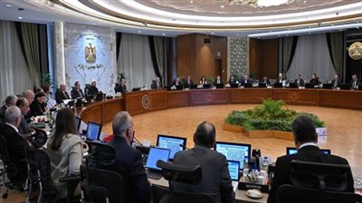 وزير التموين: انفراجة في مشكلة السكر وضخ 245 ألف طن بالأسواق (صور)