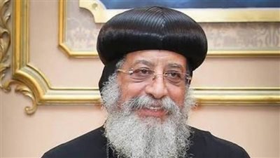 البابا تواضروس يقدم العزاء في وفاة القمص مكسيموس وصفي