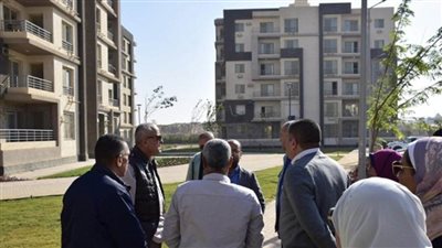 مسئولو الإسكان يتفقدون مدينة الشيخ زايد لمتابعة المشروعات الجارية (صور)