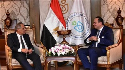 رئيس هيئة الرعاية الصحية يلتقي نائب وزير الاتصالات لمتابعة ميكنة منظومة التأمين الصحي الشامل 