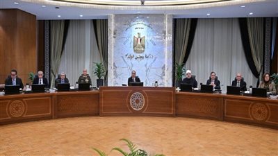 رئيس الوزراء يؤكد حرص الحكومة على إقامة شراكات سواء مع القطاع الخاص الوطني أو الأجنبي (صور)