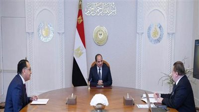 الرئيس السيسي يوجه بتوفير الظروف لجذب الاستثمارات الأجنبية وتمكين القطاع الخاص
