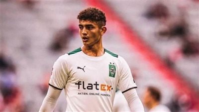الزمالك وزد ينافسان الأهلي على التعاقد مع مصطفى أشرف