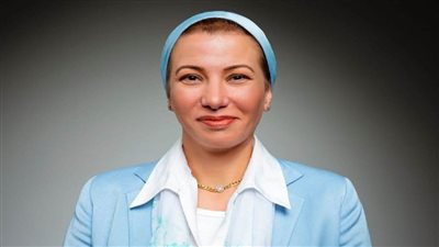 وزيرة البيئة تستعرض تقريرًا عن جهود الدولة المصرية في مواجهة تحدي تغير المناخ (إنفوجراف)