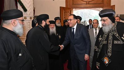 رئيس الوزراء يهنئ البابا تواضروس الثاني بعيد الميلاد المجيد