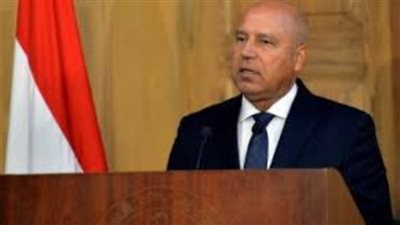 وزير النقل: مصر لا تبيع موانئها والتعاقدات مع الشركات للإدارة فقط