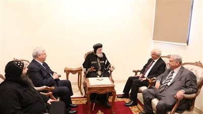 وزيرا التعليم والتعليم العالي يتقدمان بالتهنئة للبابا تواضروس الثاني بمناسبة عيد الميلاد المجيد (صور)
