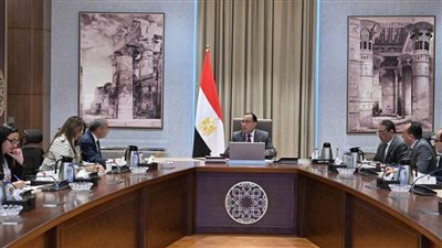 رئيس الوزراء يتابع مع وزير التموين والتجارة الداخلية تنفيذ قرارات ضبط الأسواق ومشروع الصوامع وسُبل تطوير قطاع المطاحن