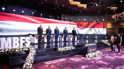 وزير التعليم العالي يشهد حفل تخرج الحاصلين على الدراسات العليا بالأكاديمية العربية للعلوم الإدارية والمالية والمصرفية