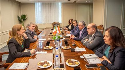  اقتصادية قناة السويس تستقبل سفير إيطاليا لبحث سبل التعاون في مختلف القطاعات الصناعية المستهدفة