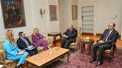 وزير الخارجية يستقبل كبيرة منسقي الأمم المتحدة للشئون الإنسانية وإعادة الإعمار بغزة (صور)