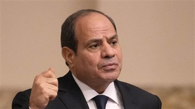 اتهامات إسرائيل وتأثير أزمة الملاحة على مصر.. السيسي يكشف الحقائق