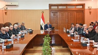 وزير الري يستعرض تقرير منتصف المدة عن أنشطة مشروع برنامج البحوث التطبيقية بين مصر وهولندا (صور)