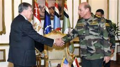 وزير الدفاع يلتقى المبعوث الأمريكى الخاص بالقضايا الإنسانية للشرق الأوسط