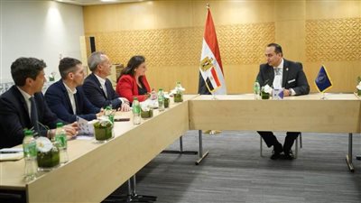 رئيس هيئة الرعاية الصحية يبحث التعاون مع رواد الأعمال في مجالات الرعاية الصحية من الجانبين الفرنسي والياباني