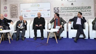 طه حسين بعيون الكتاب العرب بمعرض القاهرة للكتاب 