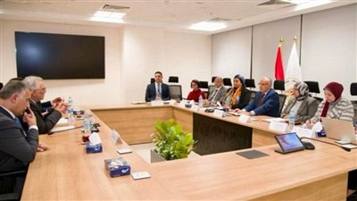 وزير الري يبحث مع رئيس سُلطة المياه الفلسطينية الأوضاع بالأراضي المحتلة (صور)