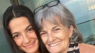 تعرف على موعد ومكان عزاء والدة تارا عماد