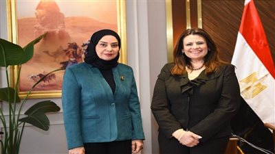 وزيرة الهجرة تستقبل سفيرة البحرين في مصر لبحث التعاون المشترك (صور)