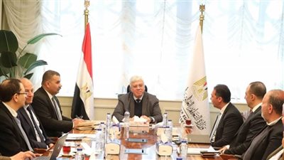 وزير التعليم العالي يبحث التعاون مع سيمنس لتقديم تدريب للطلاب في المجالات التكنولوجية