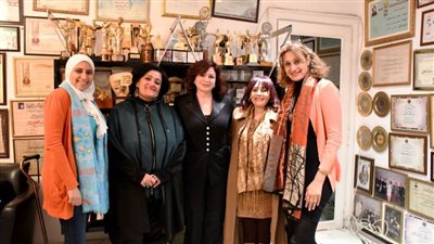 إلهام شاهين الرئيسة الشرفية للدورة الثانية لمهرجان إيزيس الدولي لمسرح المرأة