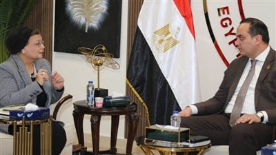 رئيس هيئة الرعاية الصحية: الانتهاء من تنفيذ 4 برامج تدريبية لأطباء النساء والتوليد والقِبالة ومقدمي المشورة بالأقصر (صور)