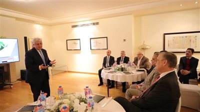 وزير التعليم العالي: نسعى لتوسيع التعاون الدولي بمجالات الزراعة والمياه والطاقة النظيفة (صور)