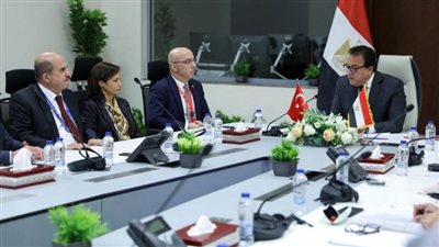 وزير الصحة يستقبل وفد الجمعية التركية لزراعة الأعضاء لبحث التعاون وتبادل الخبرات (صور)
