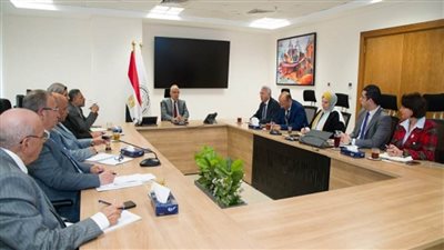 وزير الري: مصر حريصة على دعم الدول الإفريقية في مجال المياه (صور)