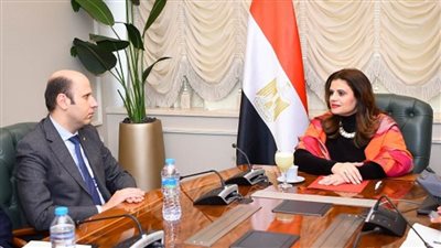 وزيرة الهجرة تتابع جهود إطلاق منصة التسوق الإلكترونية للمصريين بالخارج (صور)