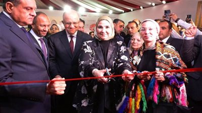 وزيرة التضامن تفتتح الدورة الـ 66 لمعرض «ديارنا للحرف اليدوية والتراثية»