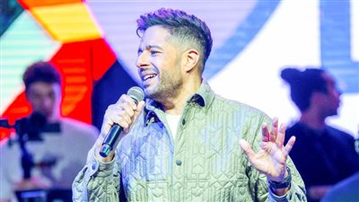 نجاح كبير لحماقي في أولى حفلاته بجولة أمريكا الشمالية بحضور كامل العدد (صور)
