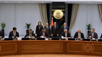 بـ 12 مليار دولار .. توقيع 7 اتفاقيات مع مطورين عالميين لتنفيذ مشروعات بمجال الهيدروجين الأخضر