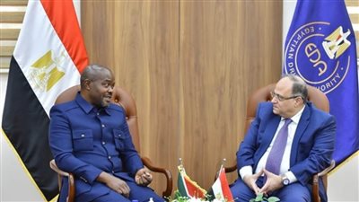 رئيس هيئة الدواء يبحث مع نظيره الزامبي سبل تعزيز التعاون المشترك