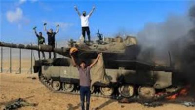 بالقذائف.. فصائل فلسطينية: استهدفنا آليتين عسكريتين إسرائيليتين جنوبي قطاع غزة